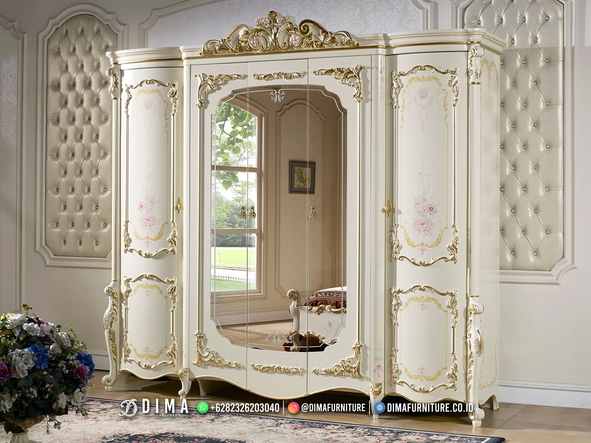 Sale Lemari Pakaian Mewah Luxury Carving Furniture Jepara Terbaru BM241